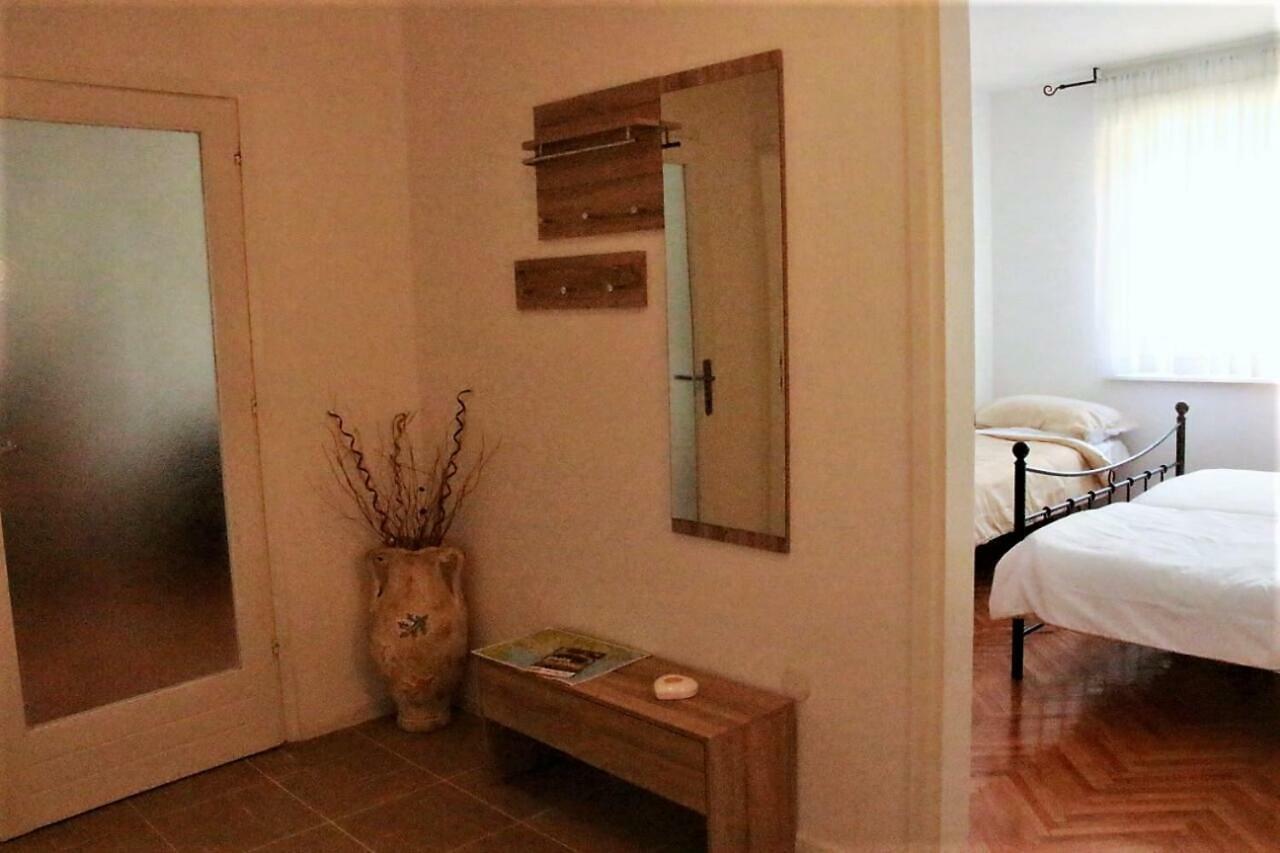 Apartment Monte Paradiso プーラ エクステリア 写真