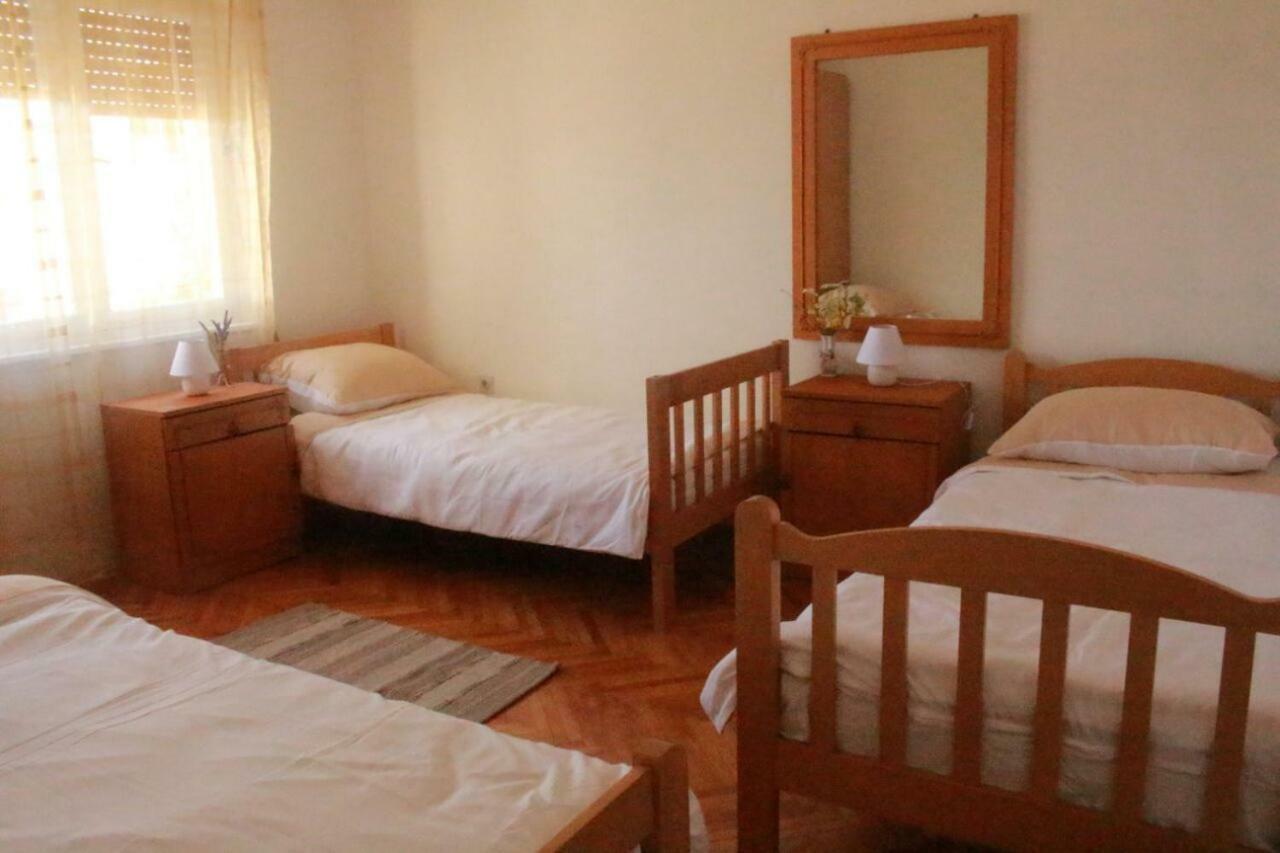 Apartment Monte Paradiso プーラ エクステリア 写真
