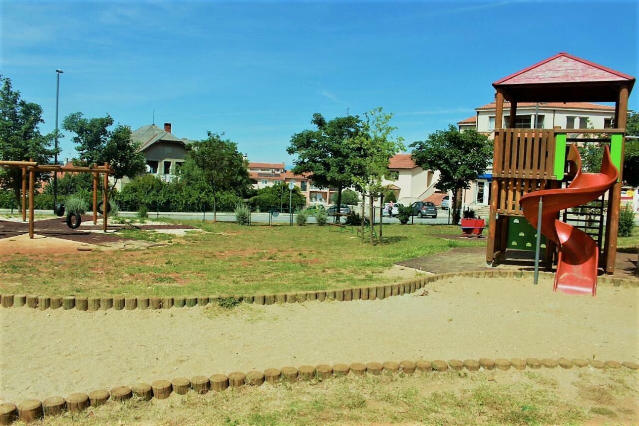 Apartment Monte Paradiso プーラ エクステリア 写真