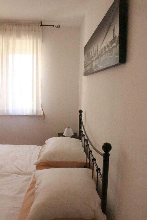 Apartment Monte Paradiso プーラ エクステリア 写真